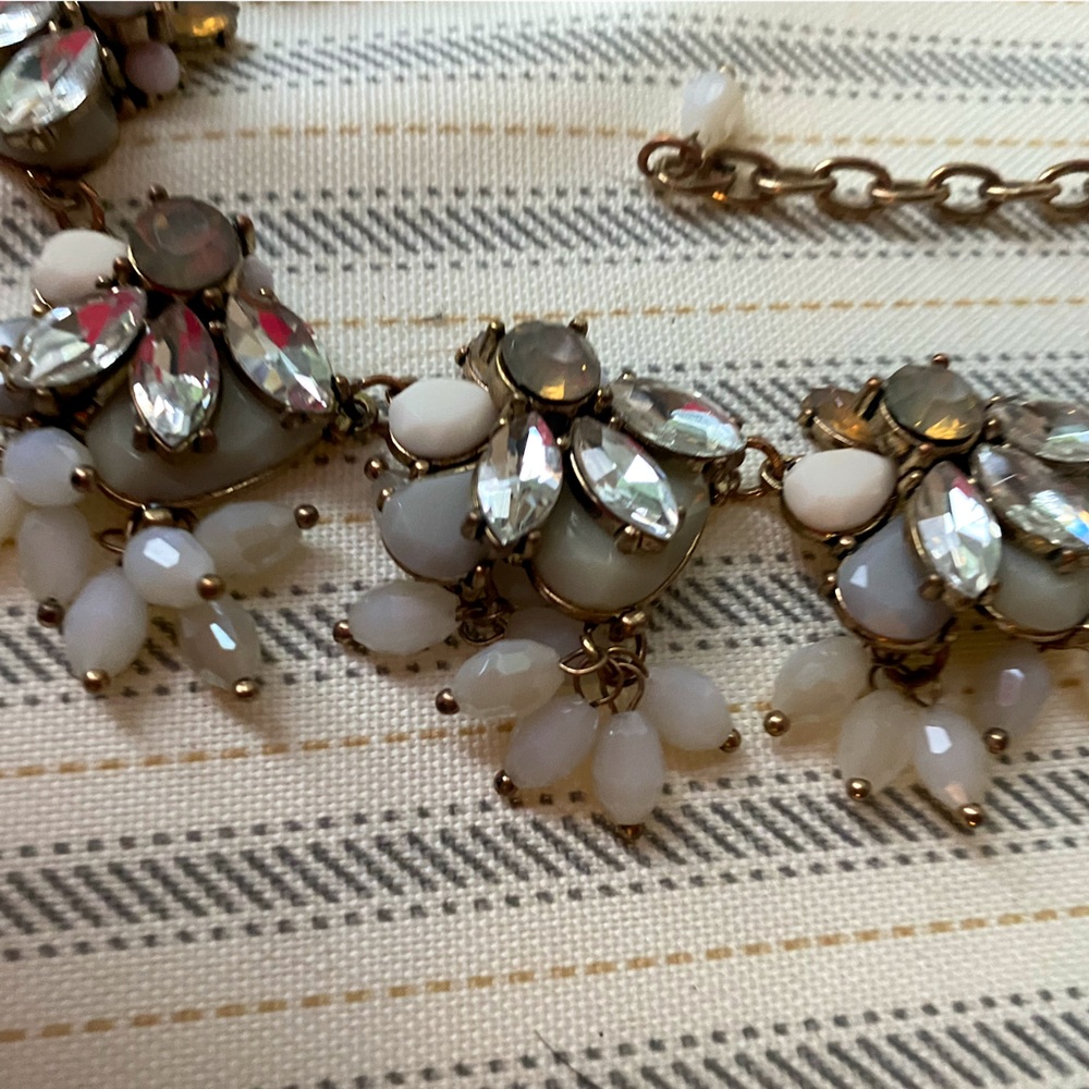 Statement necklace